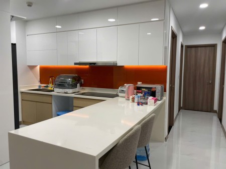 Cho thuê căn hộ Sunwah Pearl, 106m², 2 + 1 phòng ngủ