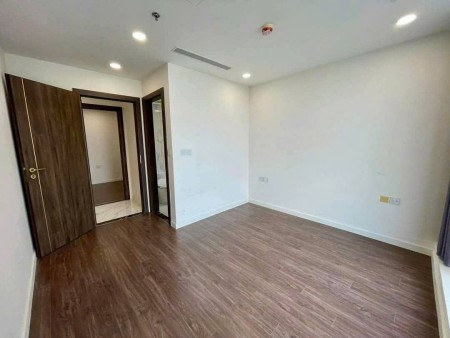 Sunshine Sky City Quận 7 – 2PN 2WC – 70m² – Ở ngay chỉ 12 triệu/tháng