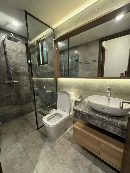 Cho thuê 2PN – 2WC căn hộ Midtown The Peak – Nhà đẹp, view thoáng mát