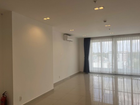 Cho thuê căn hộ 1PN chung cư Sky Cente ntcb giá 10 tr/th, full đồ 12tr, ở liền. LH 0832760468