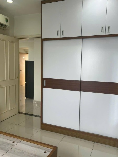 Chung cư Carillon 5, Lũy Bán Bích, Tân Phú 2p, có nội thất giá 10,5tr