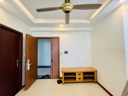 Cho thuê căn hộ 2PN Iris Tower - Sau Vsip 1