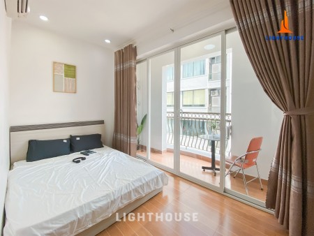 Căn hộ ban công xinh, full nội thất như hình, gần Lotte Mart Tân Bình