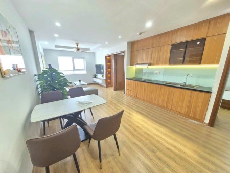 Cho thuê căn hộ chung cư Hồng Hà Eco City Ngọc Hồi 70m2 2PN full 9tr