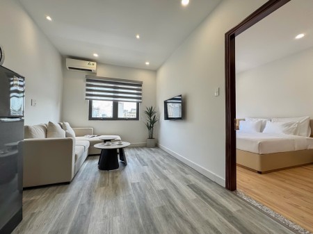 Chuỗi Căn Hộ 1PN Tách Bếp Cao Cấp Gần Etown Cộng Hòa – Chợ Hoàng Hoa Thám