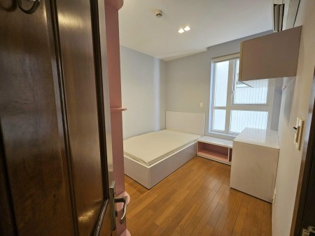 Cho thuê căn hộ Sky Center - 3pn - 2wc - 98m2 - nội thất cơ bản