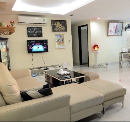 Cho thuê CH Golden Land 275 Nguyễn Trãi 130m, 3 ngủ, full, có slot oto 20 triệu. Lh 0918682528