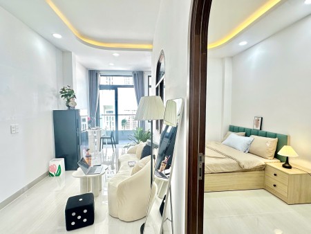 Căn Hộ 1PN + 1PK Ban Công Hơn 40m2 Mới 100% Gần Chợ Bà Chiểu_Cầu Bông_Hàng Xanh_Quận Bình Thạnh