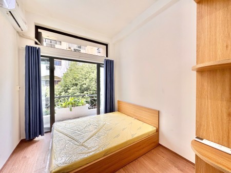 Căn Hộ Ban Công Máy Giặt Riêng Gần Cư Xá Bắc Hải Quận Tân Bình