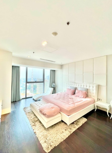 Cho thuê căn hộ Discovery 2PN 100m2