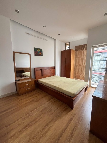 Cho thuê căn studio ban công, máy giặt riêng gần Đh Khoa học Tự Nhiên, Đh Sài Gòn, Đh Sư Phạm, vòng