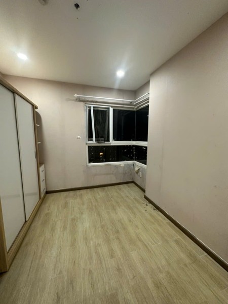 Cho thuê căn góc 2 phòng ngủ, có thể dọn vào ở liền. LH: 0907383186 Châu