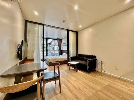 Cho Thuê Căn Hộ 1 Phòng Ngủ Tách Bếp – Ban Công – Full Nội Thất, Bồn Tắm – Gần Sân Bay Tân Sơn Nhất