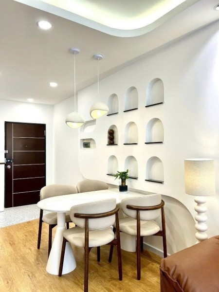 Cho Sky Garden 3, 70m2 2PN 2WC full nội thất giá 19tr/ tháng