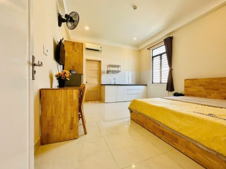 Cho thuê phòng trọ Q4, gần cầu Kênh Tẻ, cầu Tân Thuận, ĐH Luật, ĐH Nguyễn Tất Thành