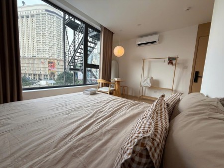 Cho thuê căn hộ full nội thất có balcon cửa sổ trời siêu thoáng Quận 3