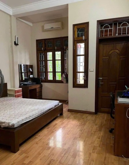 Căn hộ riêng Nam Kỳ Khởi Nghĩa, P6, Quận 3, 103m2, 2PN, 10tr5/tháng.