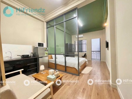 Cho thuê căn hộ 1 phòng ngủ full nội thất có ban công Tân Bình ngay nhà ga T3