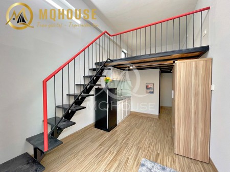 Cho thuê căn hộ Duplex Tân Bình có ban công gần Sân bay & ETown