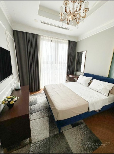 Cho thuê căn hộ studio cao cấp Metropolis Liễu Giai – Ba Đình