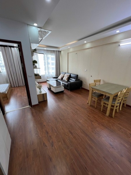 Cho thuê căn hộ Green Stars tòa 27A1 mặt đường Phạm Văn Đồng