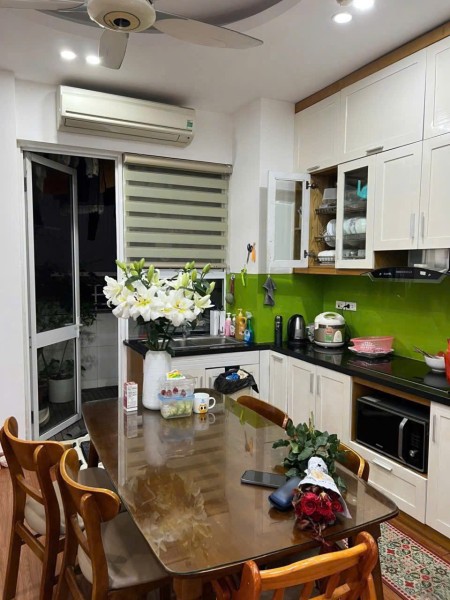 Căn 3p, 110m2 C/c Harmona, Trương Công Định, TB giá 15.5tr/th, Nội thất.