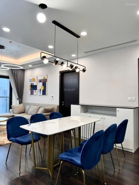 Cho thuê gấp căn hộ The Legend 100m2 3PN giá từ 18tr/th