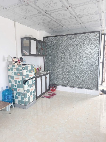 Cho thuê ngõ 22 Tôn Thất Tùng, Full nội thất, chỉ 3 triệu/tháng