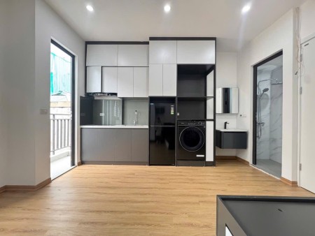 Cho thuê căn hộ có ban công, phòng thoáng mát, nội thất như hình