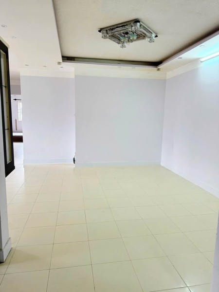 Cho thuê căn góc 3PN 2WC sạch đẹp 7 triệu/tháng tại Chung cư 199 Nam Kỳ Khởi