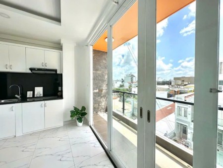 Cho thuê Căn hộ Ban Công Studio Q12 Ngay Phan Văn Hớn, Cầu Tham Lương, Ga Metro Gần Aeon Tân Phú