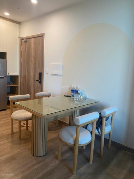 Cho thuê căn hộ 2PN 2WC Swan Lake Onsen Residences, Hưng Yên