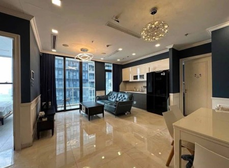 Vinhomes Golden River Ba Son cho thuê căn 2PN view sông thoáng mát