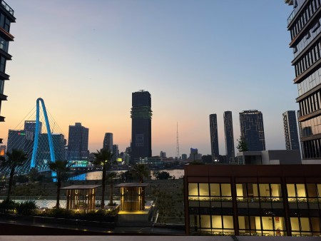 Cho thuê căn hộ Thue Galleria Metropole 4PN – 4WC, có sân vườn rộng, View cầu Ba Son