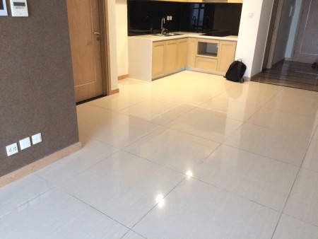 Cho thuê căn hộ cao cấp Thăng Long N01, 130m, 3 ngủ đồ cơ bản 20 triệu/tháng