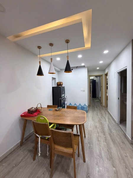 12tr5/tháng, Căn góc, 2PN, 2WC, C/c Screc, Trường Sa, P12, Q3.