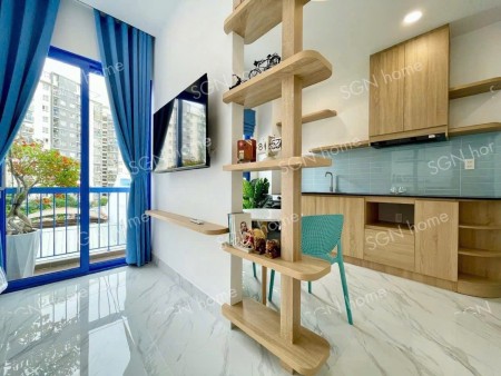 Cho Thuê Studio 30m2 Tách Bếp Ban Công Siêu Thoáng Gần Sân Bay, Tân Bình