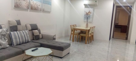 Cho thuê căn hộ 2PN,2WC, 81m2, tầng cao, view đẹp, thoáng mát, 12tr/tháng(full nội thất), 0903603097