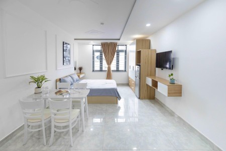 Studio Thang Máy Cửa Sổ Lớn Cực Thoáng, Full Nội Thất Trên Trục Lê Duẩn Cầu Bason Lê Thánh Tôn Quận1