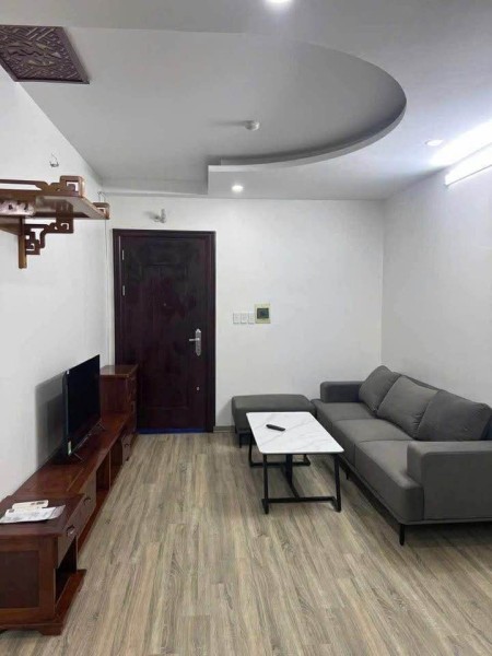 Cho thuê căn hô 2 ngủ đủ nội thất tại CC Cát Tường