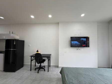 Chung cư Sky center, P2,Tân Bình căn hộ office 1p ngủ, nội thất giá 12tr