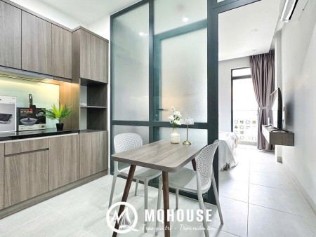 Cho thuê căn hộ tách bếp full nội thất ban công ở Nguyễn Hiền quận 3