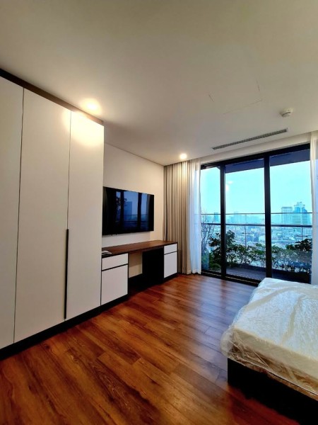 Cho thuê nhanh căn hộ 86m2 - 2 phòng ngủ chung cư Green Diamond - 93 Láng Hạ