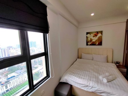 Thuê ngay căn hộ C5 D’Capitale – 2PN, 1WC, full nội thất, tầng cao