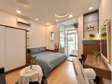 Căn Hộ Tách Bếp Ban Công 40m2 Ngay Sân Bay Tân Sơn Nhất Quận Tân Bình