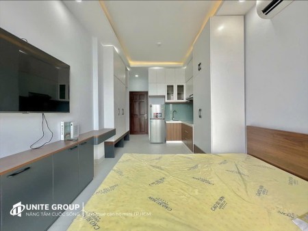 Căn hộ 1pn ban công full nội thất gần sân bay Tân Sơn Nhất, ga T3, Hoàng Văn Thụ quận Tân Bình