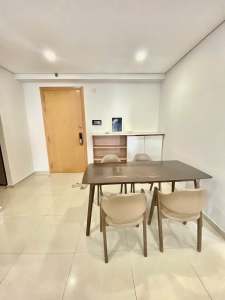 Vista Verde cho thuê căn 2PN – 89M², tầng cao view thoáng, giá chỉ 20TR