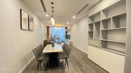 Cho thuê căn hộ 2 ngủ tại Mon City, Hàm Nghi, 62m2 đầy đủ nội thất, 12 triệu