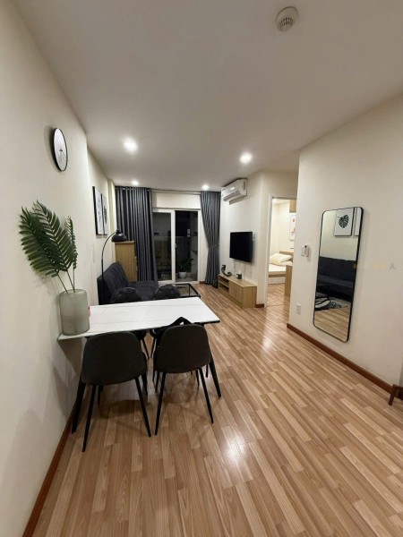 Cho thuê căn hộ Diamond Riverside nhà mới, view triệu đô