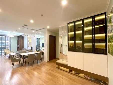 Thuê ngay căn hộ 3PN Park Premium Times City giá tốt 23 triệu